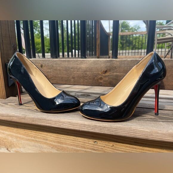 Christian Louboutin Paris black patten leather heels NWOT or box